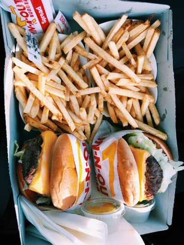 Author Suzanne Park is sharing some fast food and fashion pairings on the site today! Her novel THE PERFECT ESCAPE is out soon.