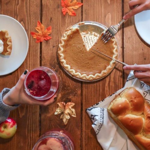 Five Activities to Bring the Family Together this Thanksgiving